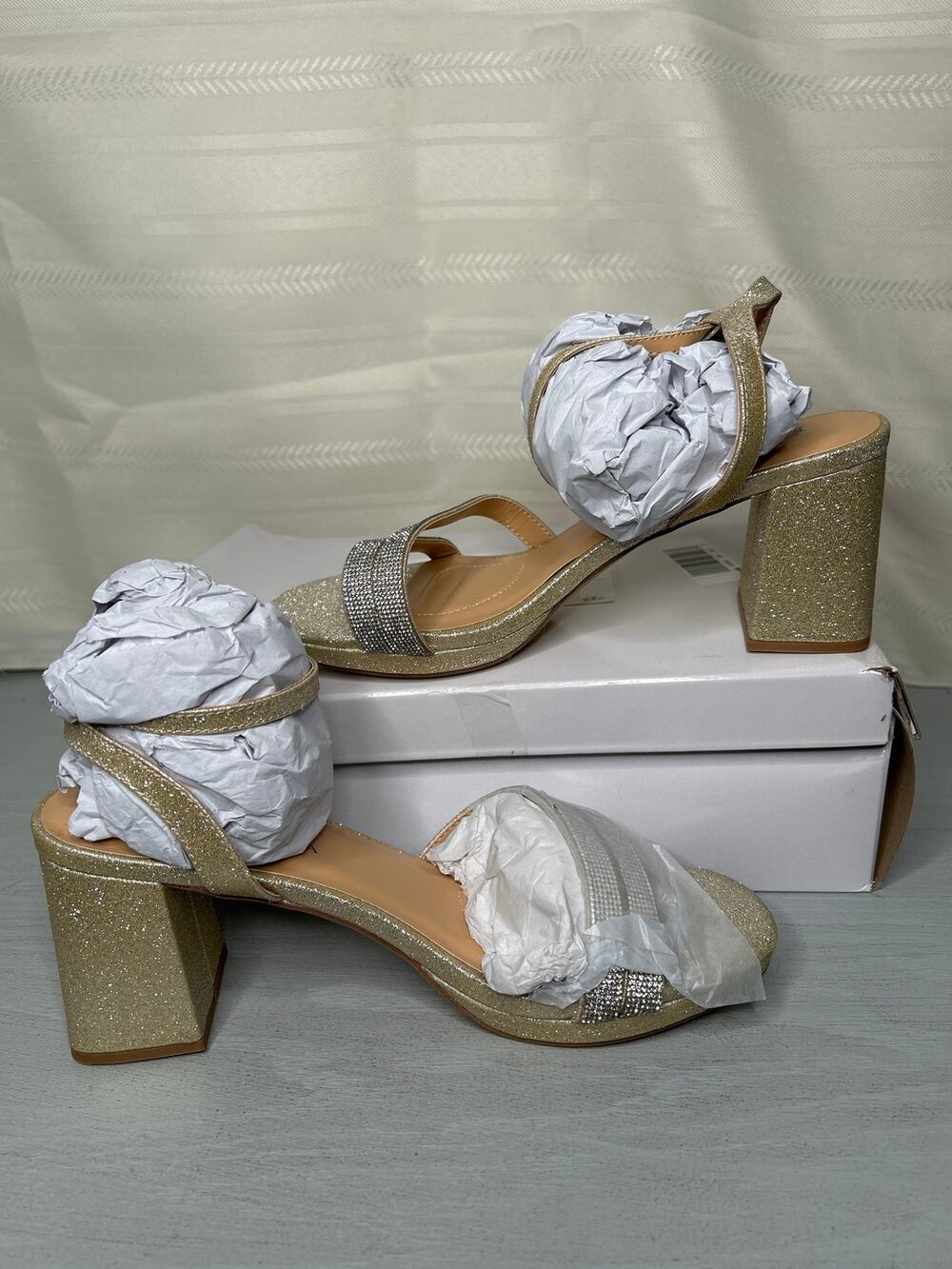 Badgley Mischka Embellished Heeled Sandals Light Gold Size 7.5M